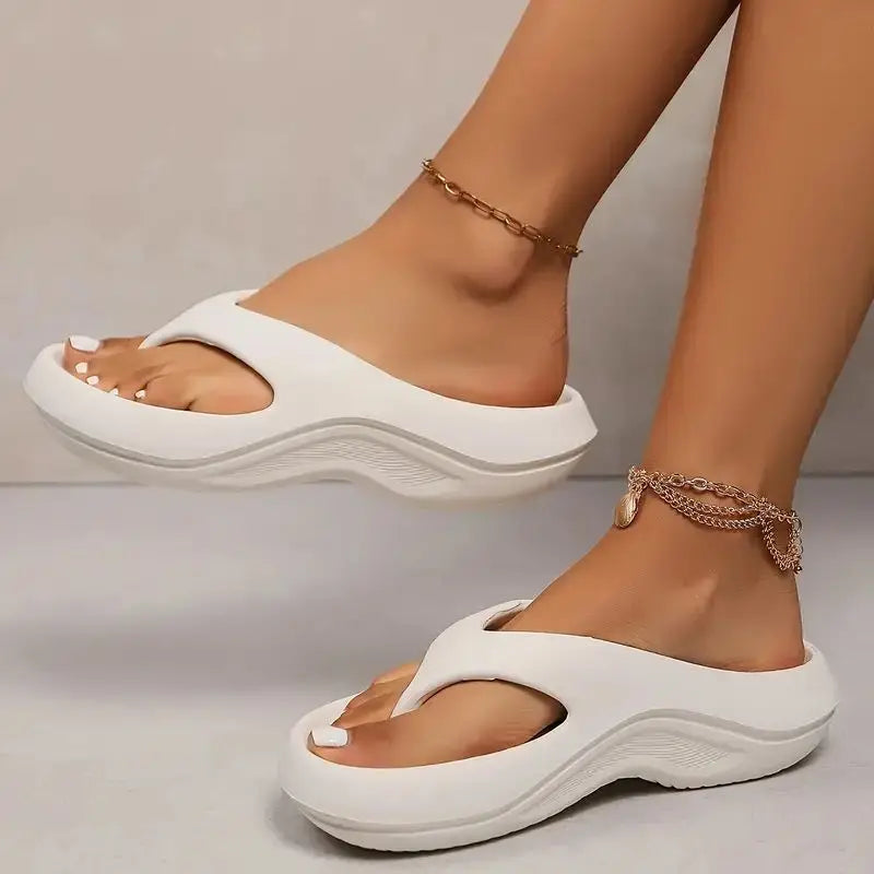 Luna | Modieuze platformslippers