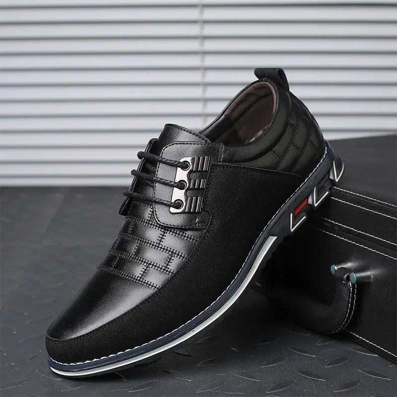 Niels | Leren schoen met scherpe belijning