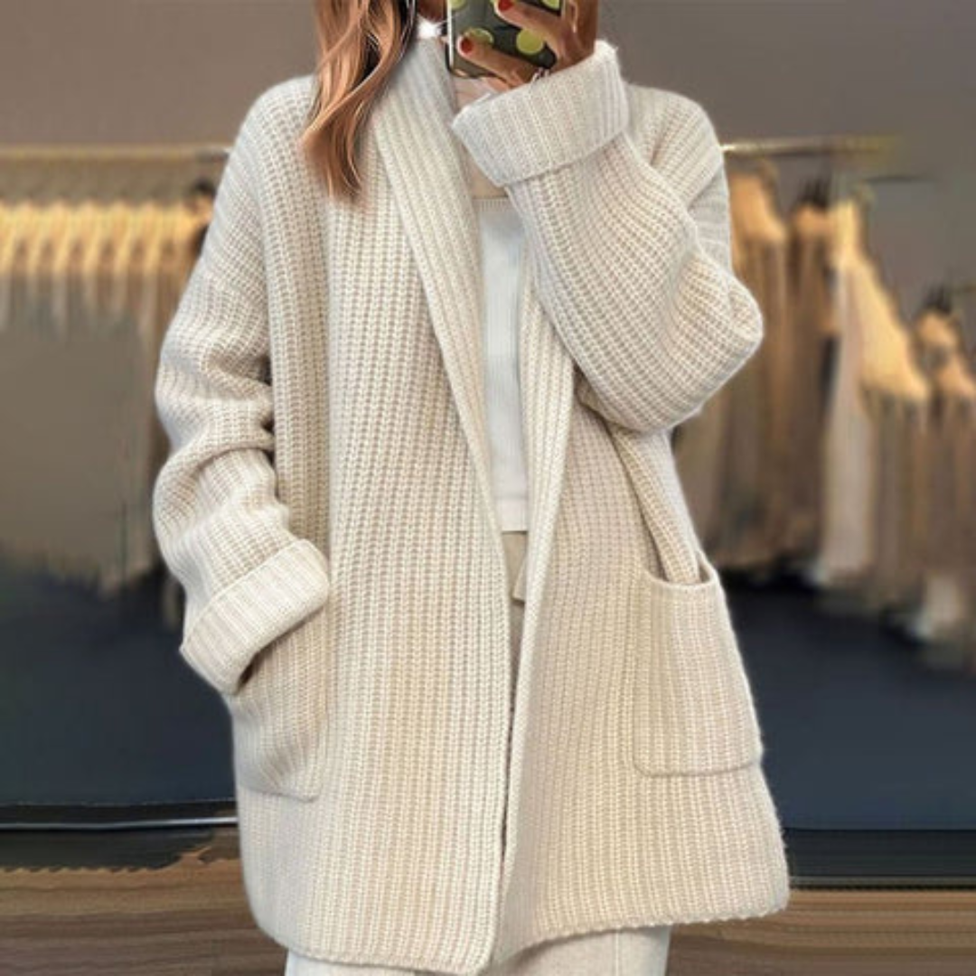 Geesje | Gebreide Wol Cardigan Met Zakken