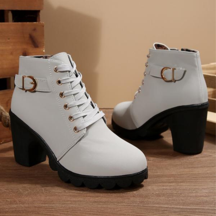 Gretchen | Chic Veterschoenen met Metalen Gesp en Chunky Enkellaarsjes