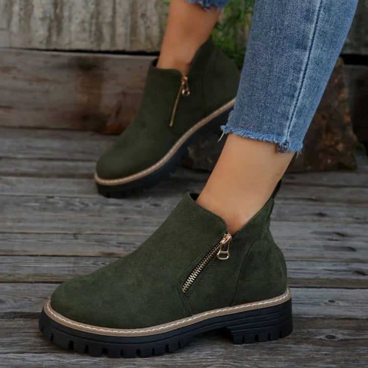 Lyanne | Orthopedische Enkellaarzen met Sterke Hak