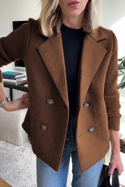 Margriet | Dubbelgeknoopte blazer met gebreide mouwen